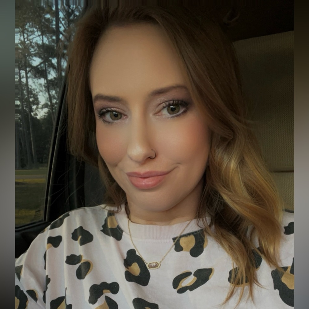 Meet your Posher, Hannah